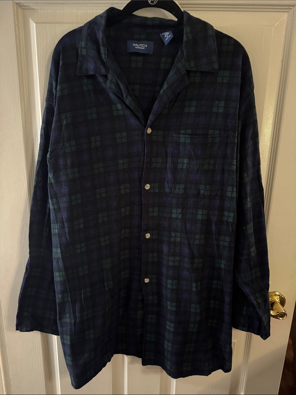 Nautica Women's Navy & Green Plaid Button-Front sleep Top. Super soft